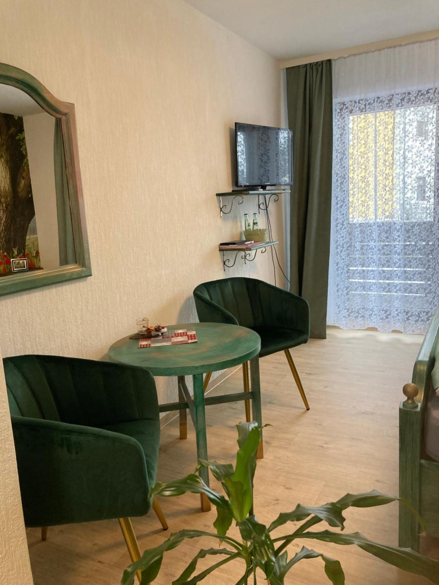 Antjes Schmankerlhotel Und Restaurant Tröstau Dış mekan fotoğraf