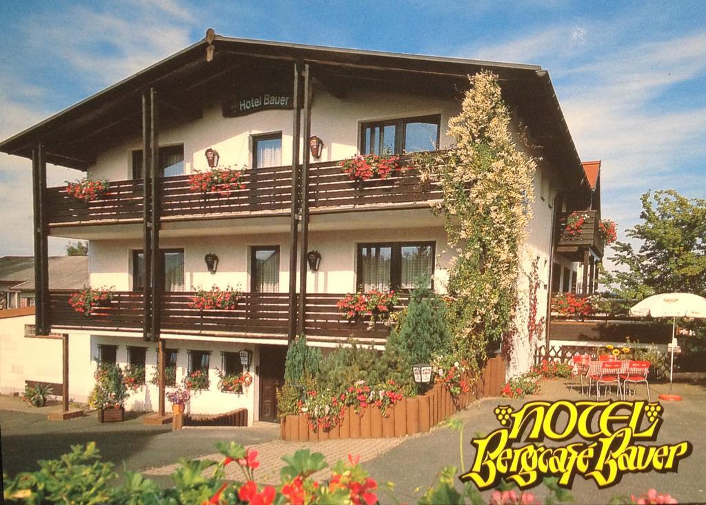 Antjes Schmankerlhotel Und Restaurant Tröstau Dış mekan fotoğraf