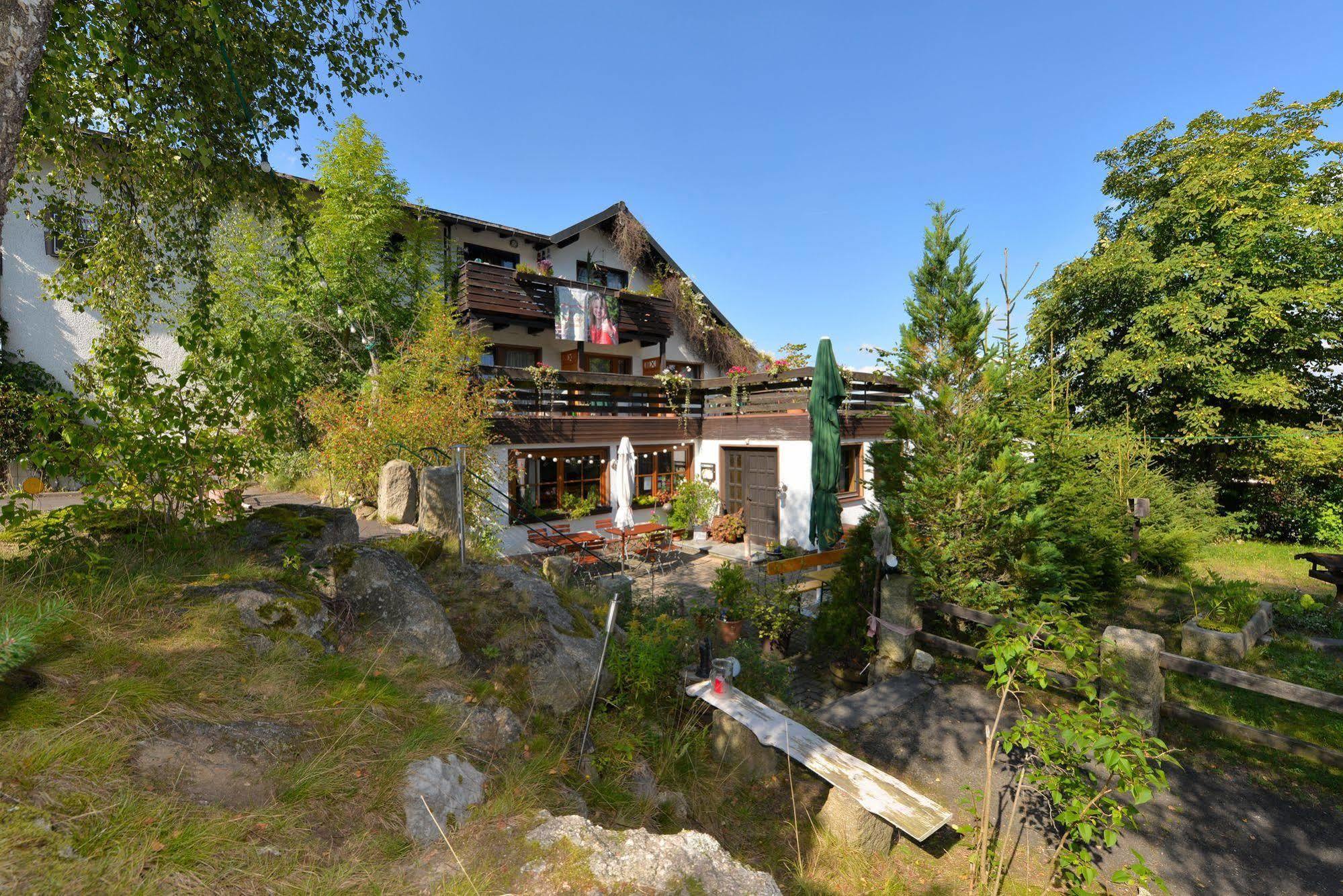 Antjes Schmankerlhotel Und Restaurant Tröstau Dış mekan fotoğraf